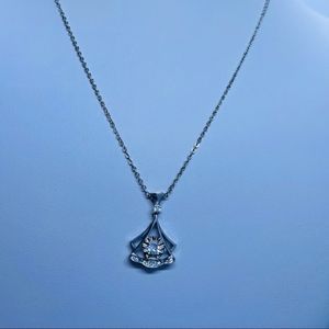 Gorgeous Sterling Silver necklace